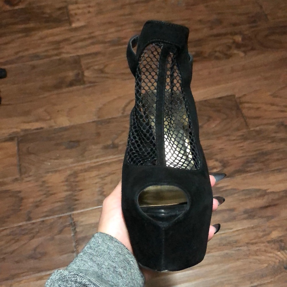 Bebe heels